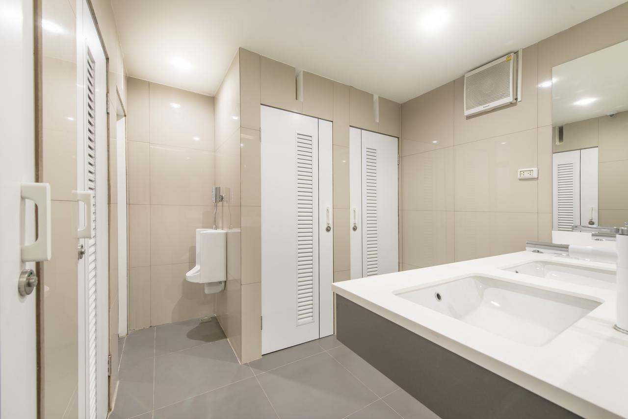 Hi Capsule Pattaya (Adults Only) Hostel Buitenkant foto